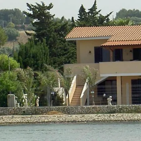 Meri Torre Lapillo